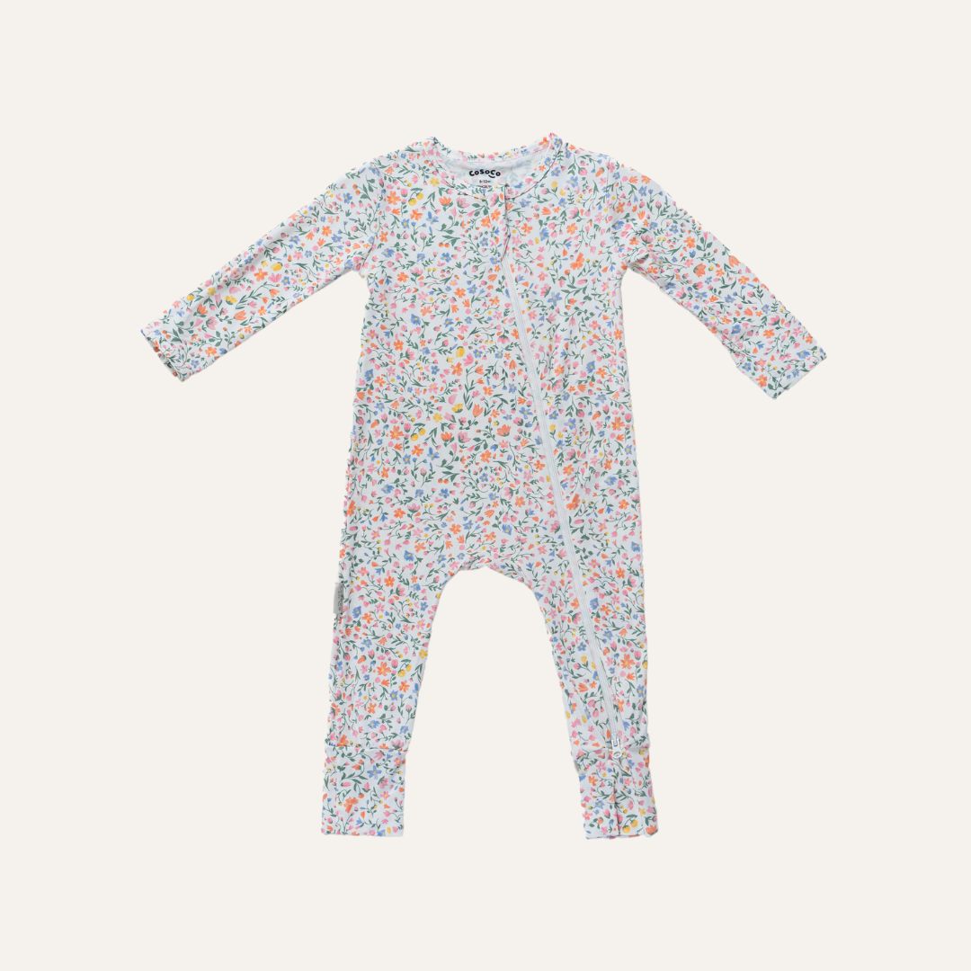 Sleepsuit in Petit Fleur